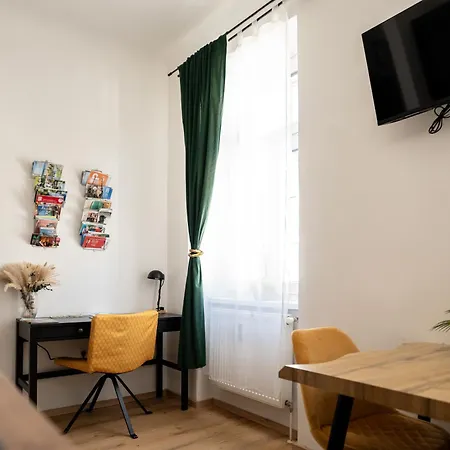 Js Design Apartment Graz Exterior photo